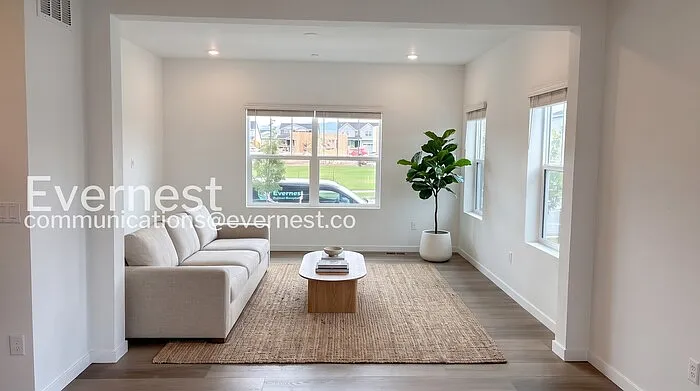 4 bed, 3.0 bath, 2746 sqft, $3,199 — Photo 2