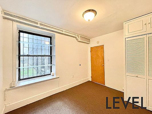 5th image of 176 Prospect Park W #Basement