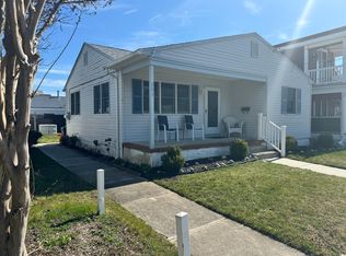203 E Preston Ave, Wildwood Crest, NJ 08260