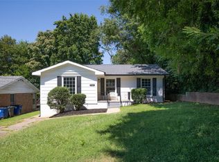 1262 Tredwell Dr, Winston Salem, NC 27103