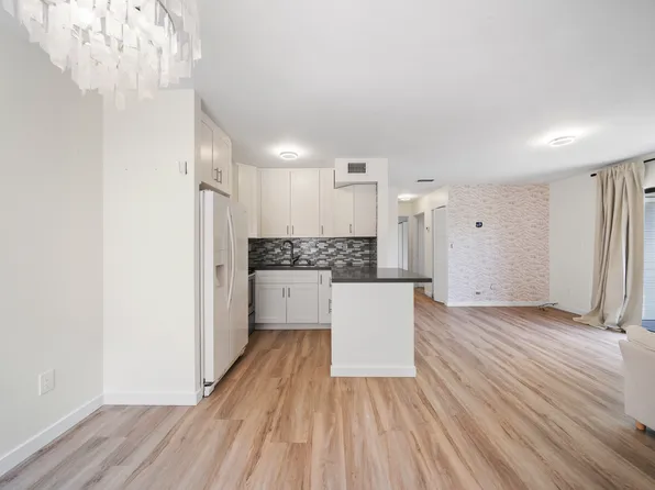 485 NW 210th St APT 206, Miami Gardens, FL 33169