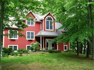 24 Loganberry Ct, Hopewell Junction, NY 12533