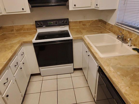 4th image of 2400 Winding Creek Blvd APT 2-203