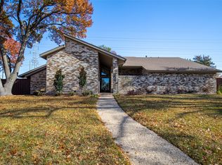 17119 Skelton Pl, Dallas, TX 75248