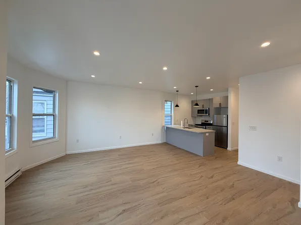 20 Delaware Ave Floor 1, Jersey City, NJ 07304