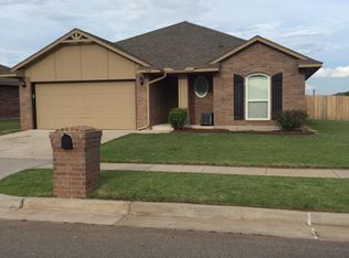 1012 Desert Trl, Yukon, OK 73099
