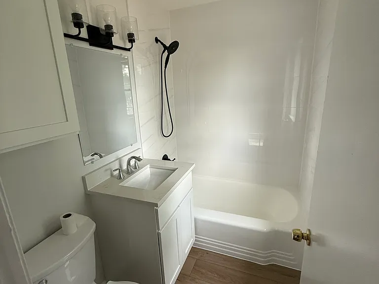 3704 Farr Ave — Photo 9