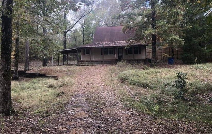 2nd image of 866 Roberson Ln