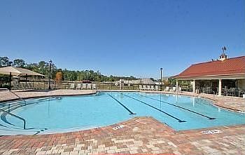 3rd image of 501 Walnut Dr