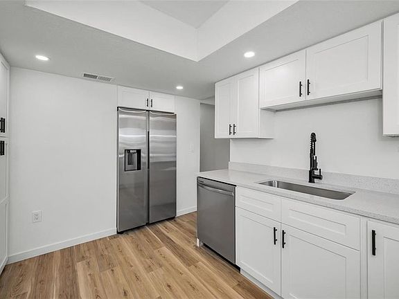 2nd image of 3847 Lighthouse Way