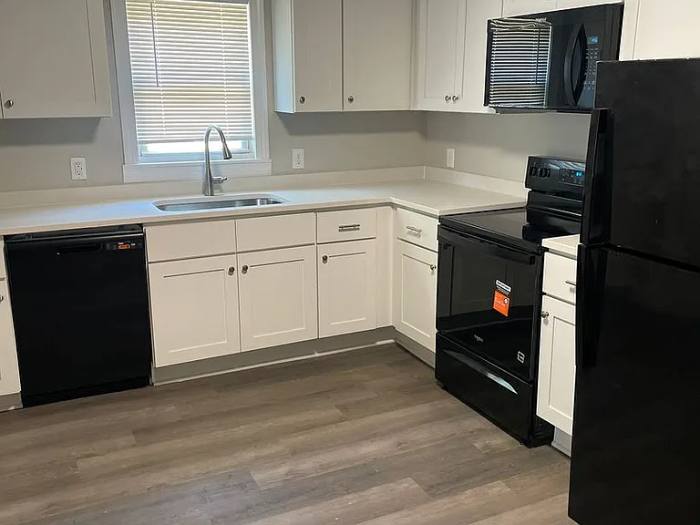 3438 Harmon Rd — Photo 5