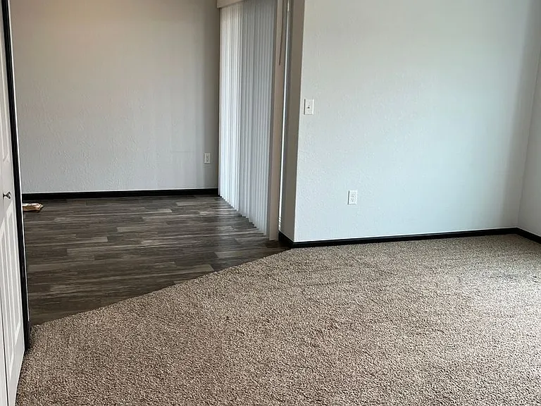 857 Tower Rd — Photo 19