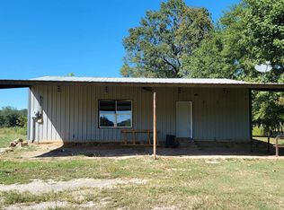 425 County Road 4325 S, Avery, TX 75554