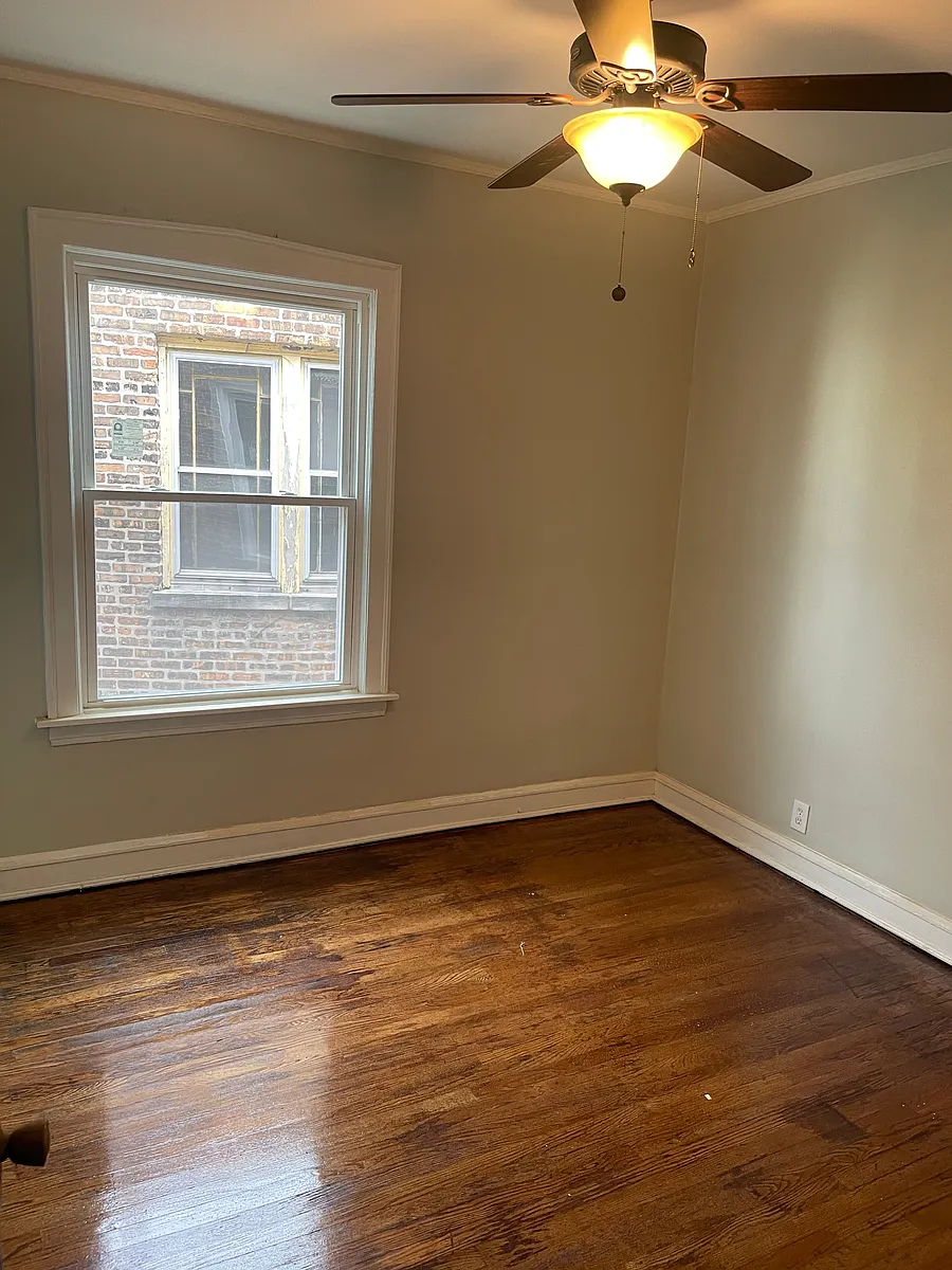 Building Photo - 8213 S May St #2