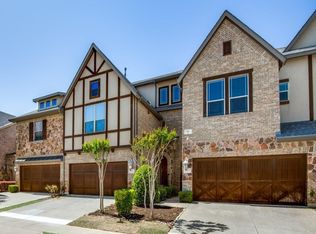 932 Brook Forest Ln, Euless, TX 76039