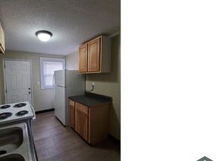 1101 K St #A, New Bern, NC 28560