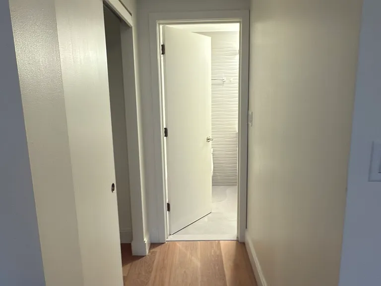1077 Commonwealth Ave #516D — Photo 27