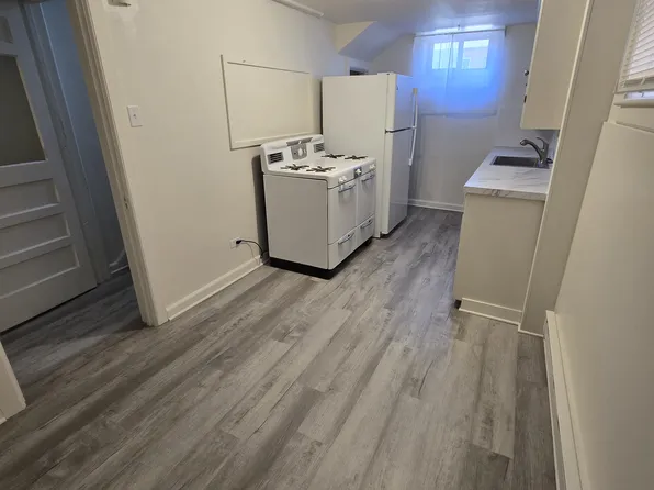 765B Bellaire St, Denver, CO 80220