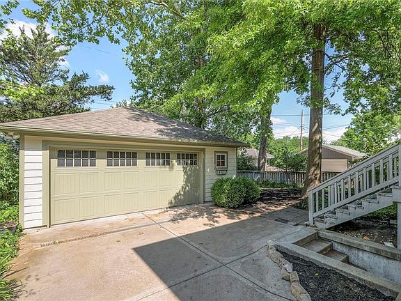 4th image of 5808 McGee St