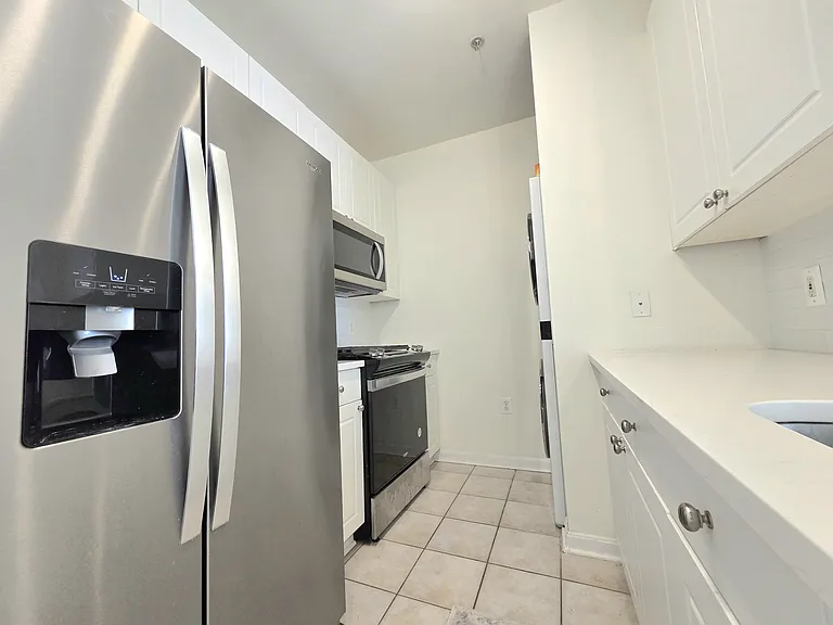 2791 Centerboro Dr #290 — Photo 8