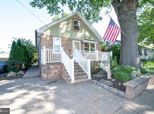 412 Clymer Ave, Morrisville, PA