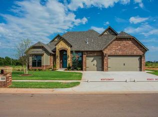 5520 Ledgestone Dr, Mustang, OK 73064