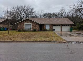 1603 Castlewood Ct, Taylor, TX 76574