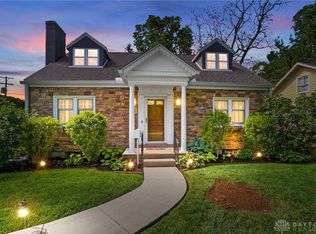 24 Peach Orchard Rd, Oakwood, OH 45419