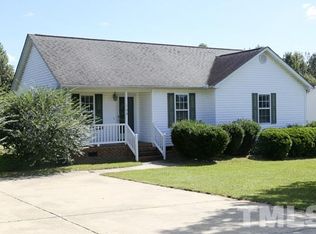 109 Red Star Ln, Clayton, NC 27520