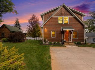 5224 Muskego Dr, Newaygo, MI 49337