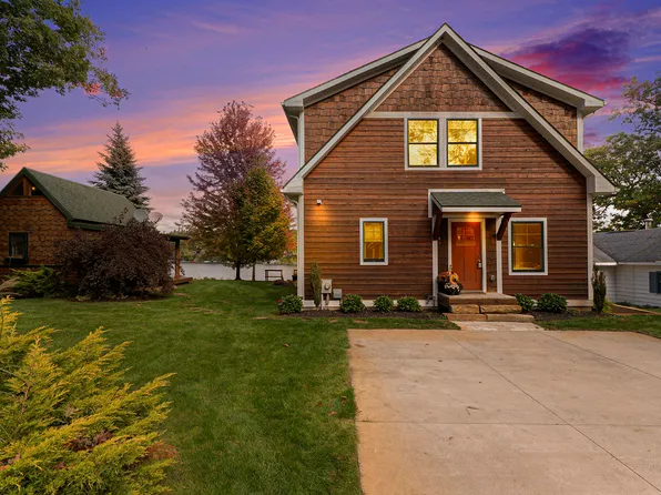 5224 Muskego Dr, Newaygo, MI 49337