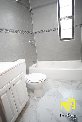 Rented by The Syper Group | media 24