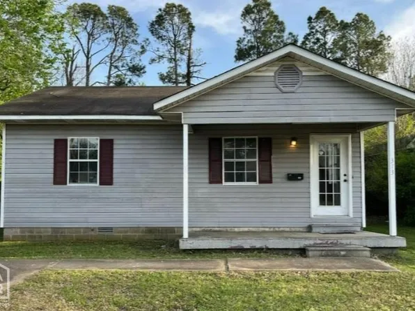 313 Olive St, Trumann, AR 72472