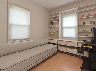 66 Munroe Rd, Lexington, MA 02421