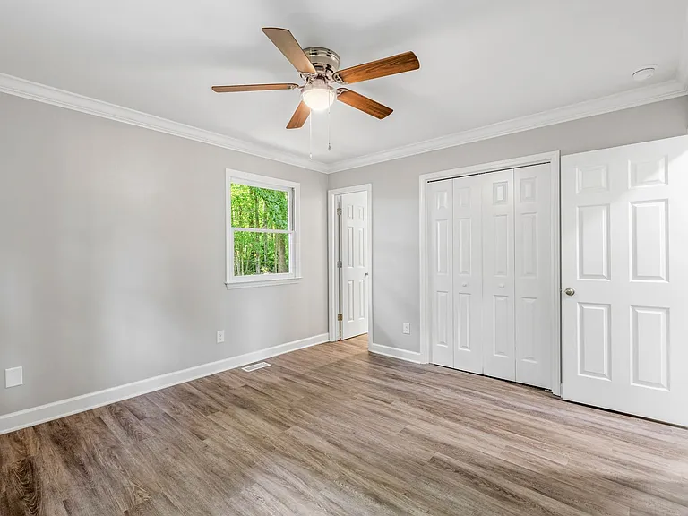 4120 Elmyra Dr — Photo 17