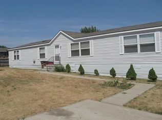 5804 W Misty Glen Pl, Sioux Falls, SD 57106