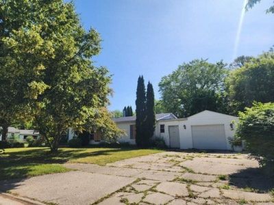 2502 Lynnwood Ave, Saginaw, MI, 48601