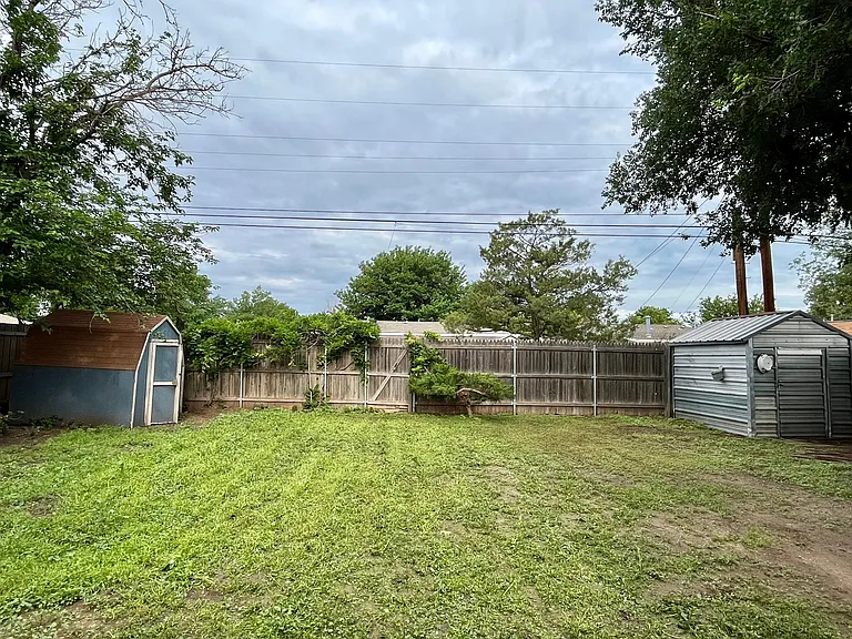 3518 Lynette Dr — Photo 31