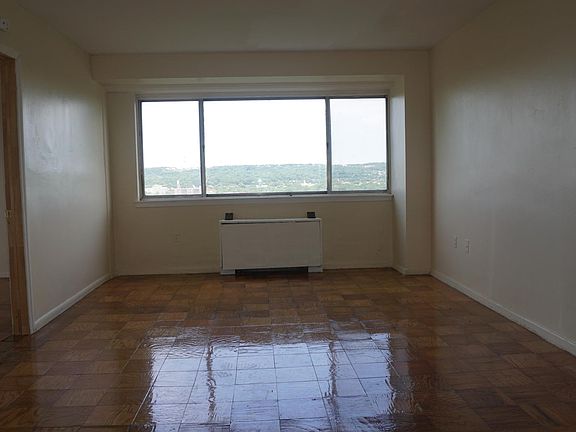 3rd image of 275 Prospect St #2BR