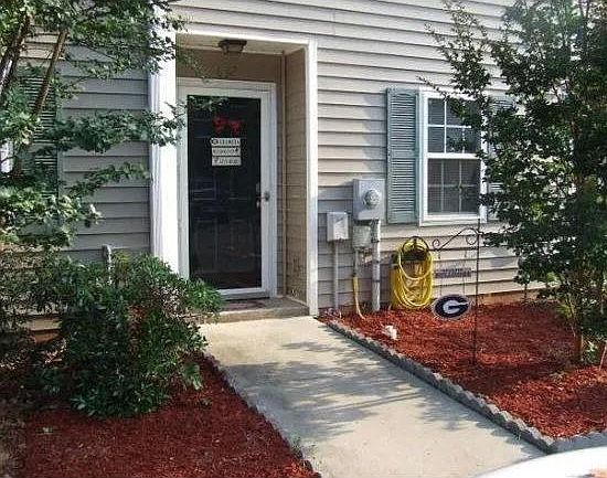 1st image of 4638 Brookwood Ln
