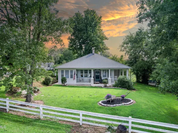 1529 Old Kentucky Rd W, Greeneville, TN 37743