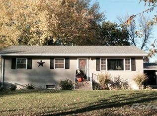 809 16th Ave NE, Aberdeen, SD 57401