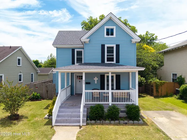 803 Maple Street, Elizabeth City, NC 27909