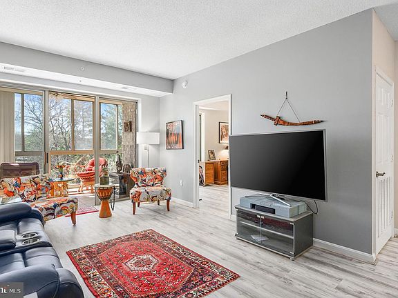 2nd image of 19355 Cypress Ridge Ter Unit 422