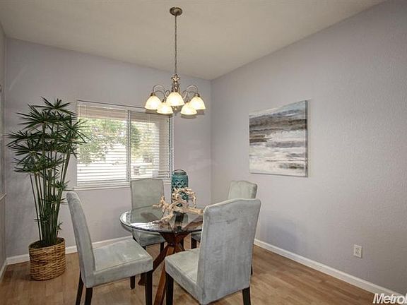 4th image of 9264 Fosdyke Ct