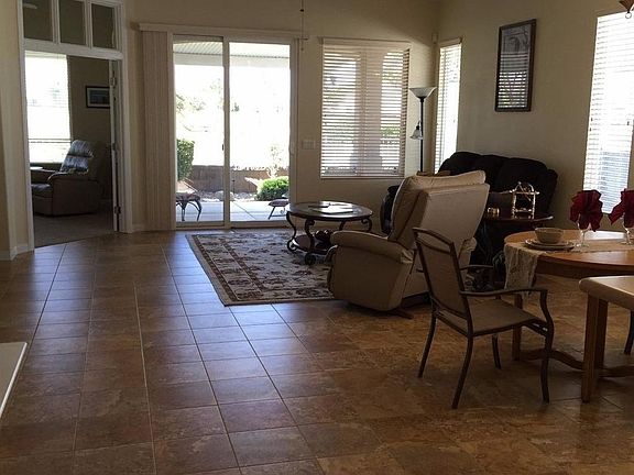 2nd image of 10216 Wilmington Ln
