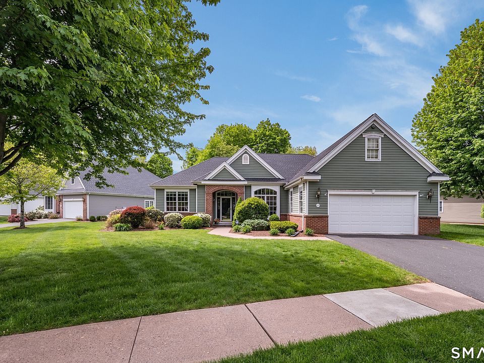 1st image of 49 Worthington Drive