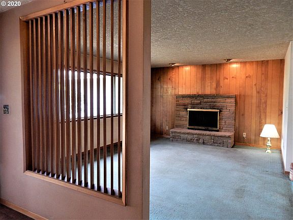 5th image of 1021 NW 95th St