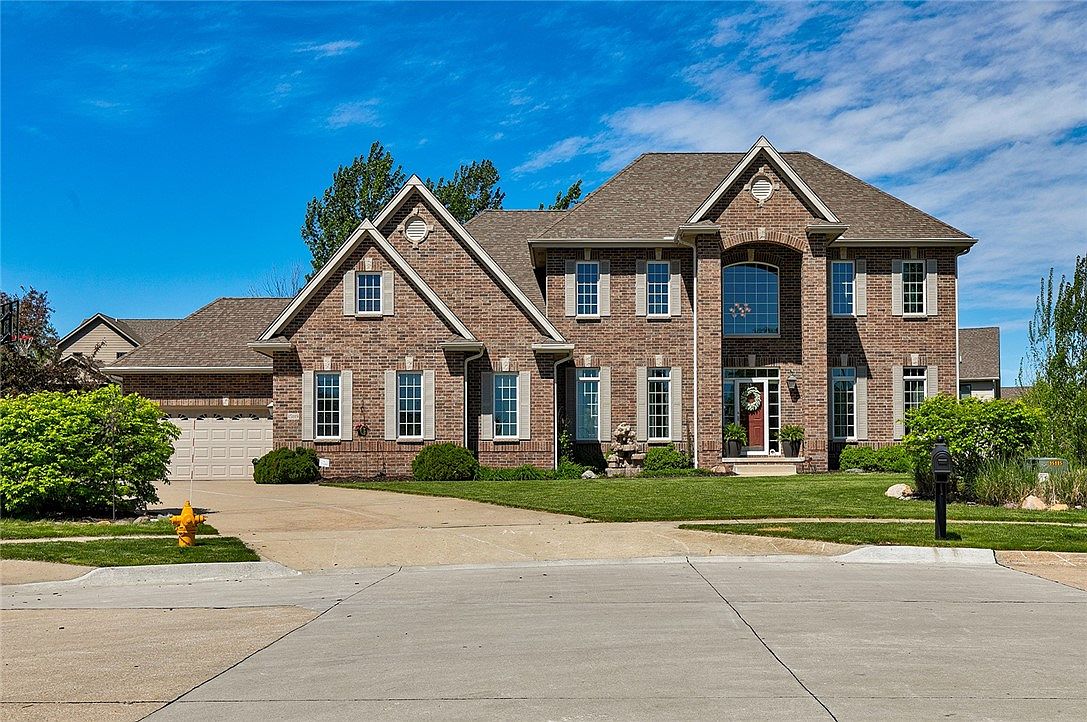 15119 Maple Dr, Urbandale, IA 50323 MLS 695047 Zillow