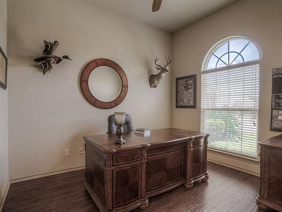 2nd image of 1368 Zanna Grace Way